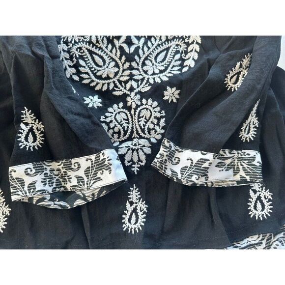 John Mark Women's XS Black and White Boho Embroidered Tunic Blouse Top - Picture 4 of 7